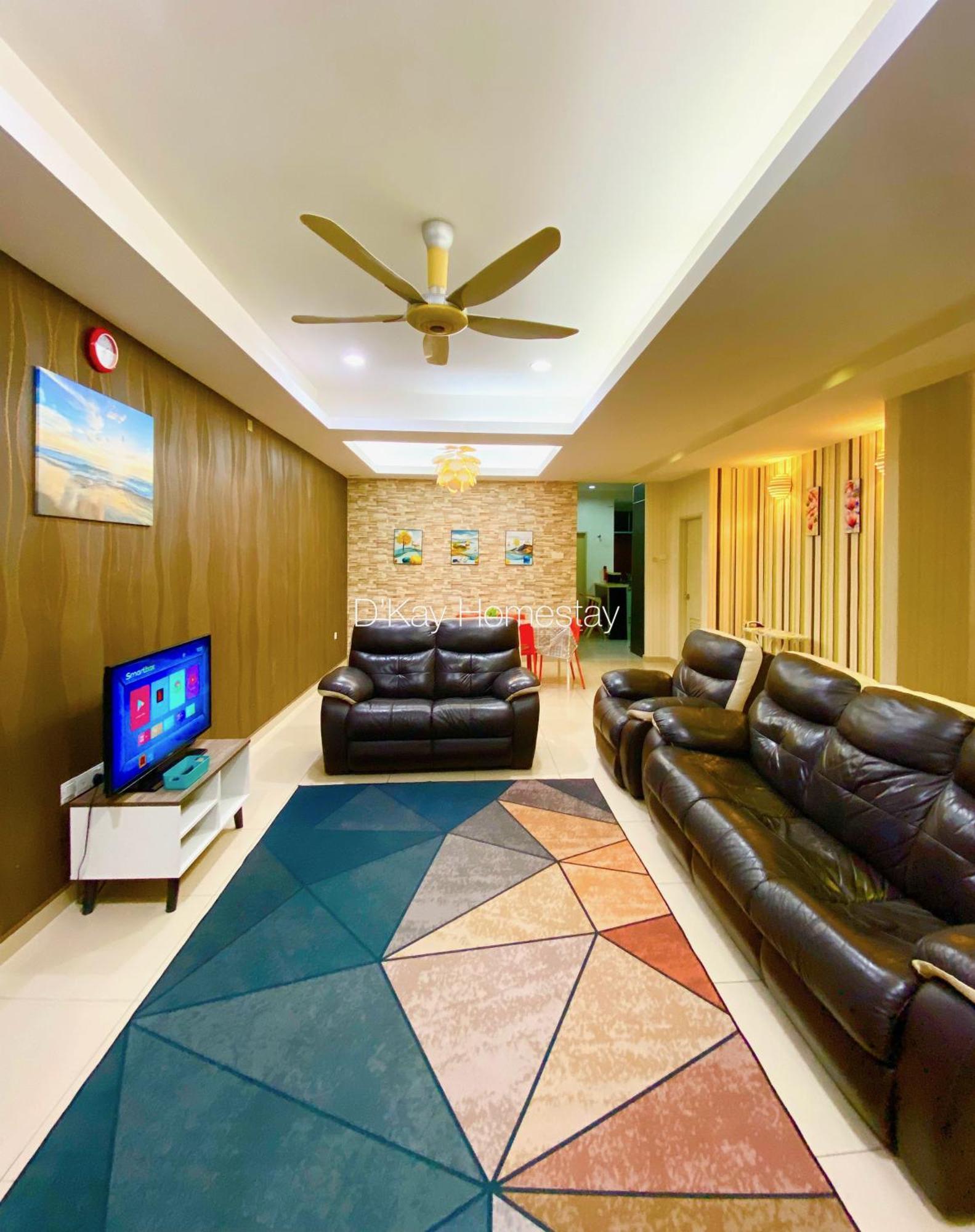 4 Bedrooms Homestay, Fully Aircond In Sendayan By D'Kay Homes I 10-15 Pax 세렘반 외부 사진