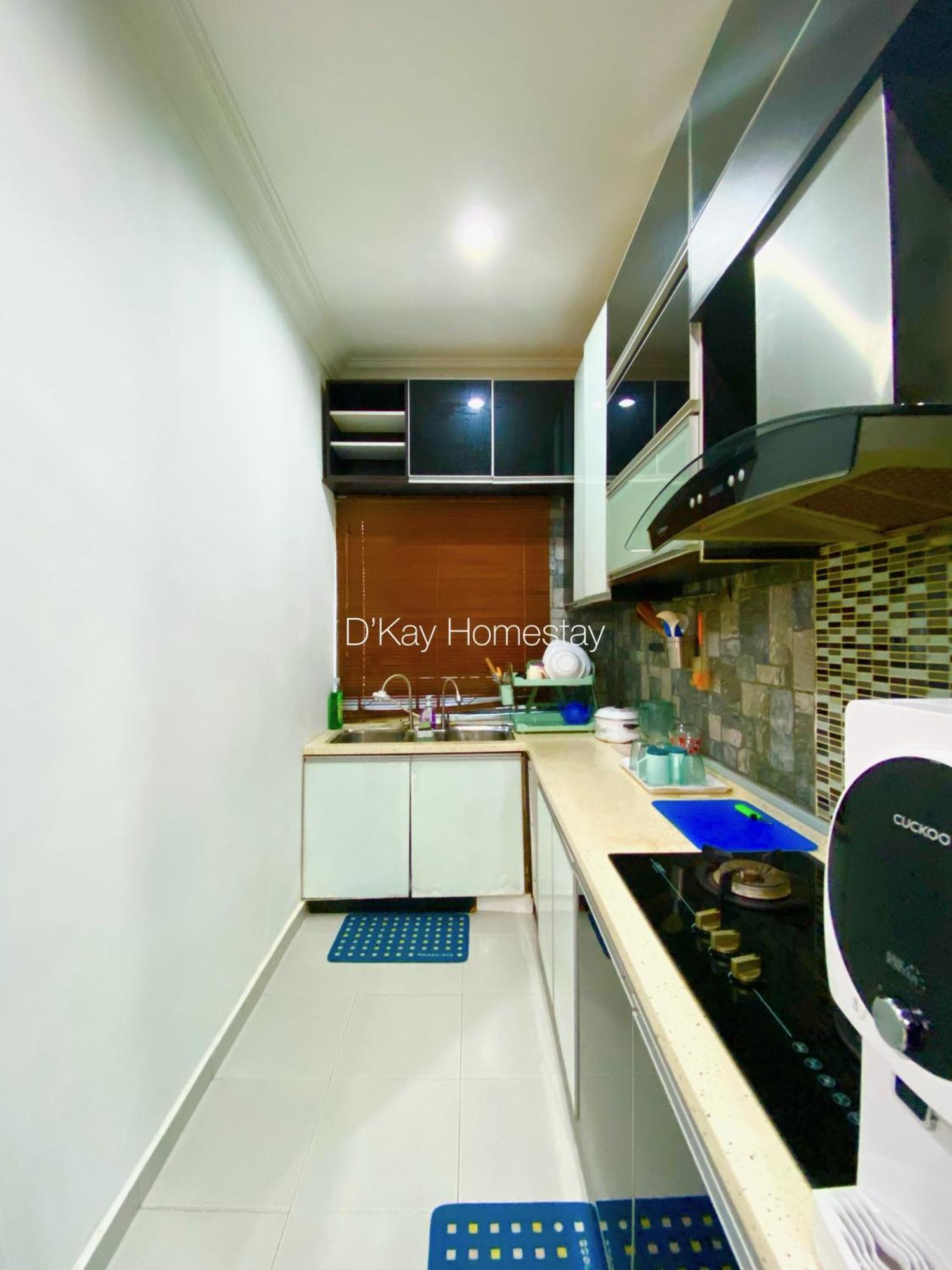 4 Bedrooms Homestay, Fully Aircond In Sendayan By D'Kay Homes I 10-15 Pax 세렘반 외부 사진