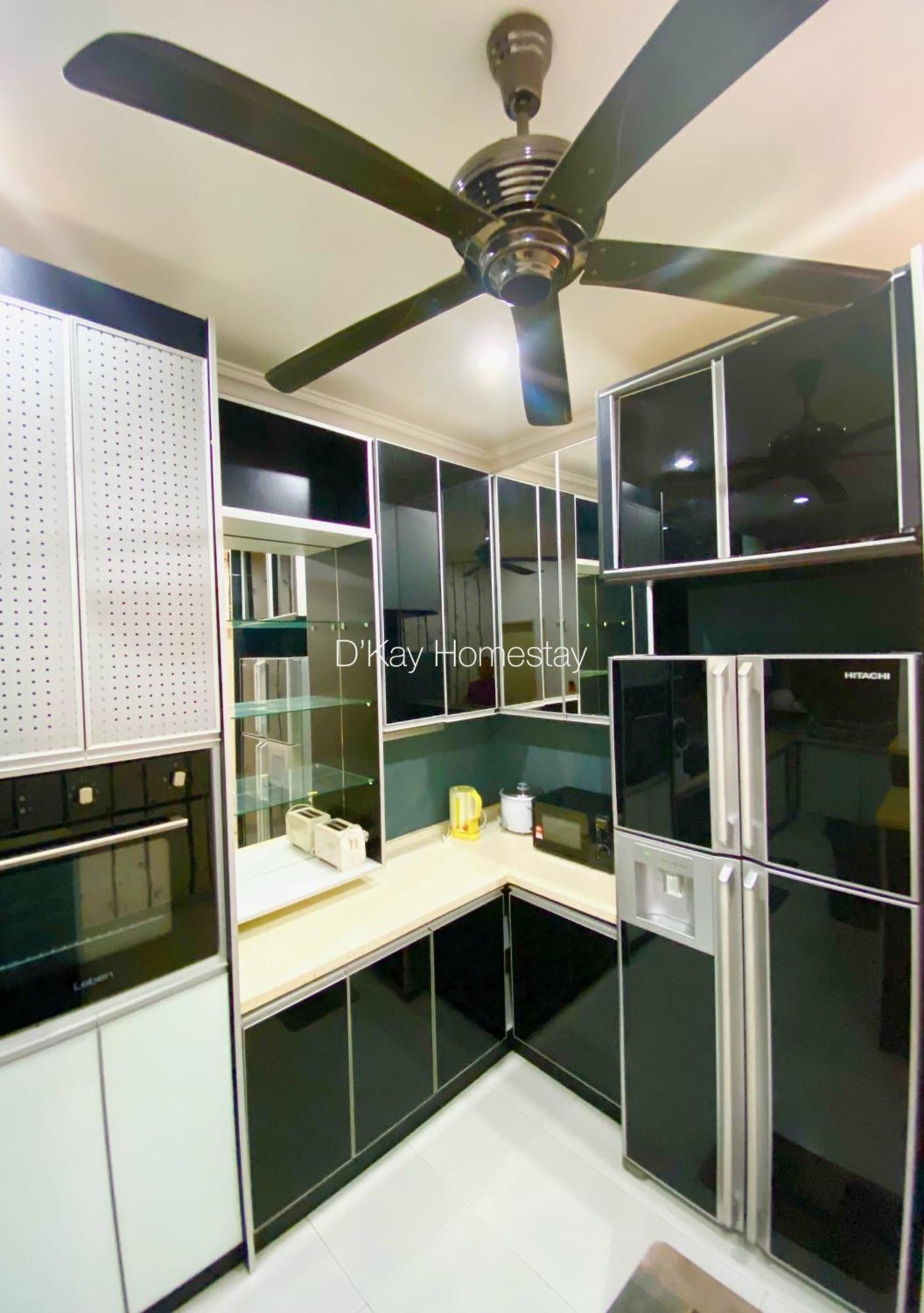 4 Bedrooms Homestay, Fully Aircond In Sendayan By D'Kay Homes I 10-15 Pax 세렘반 외부 사진