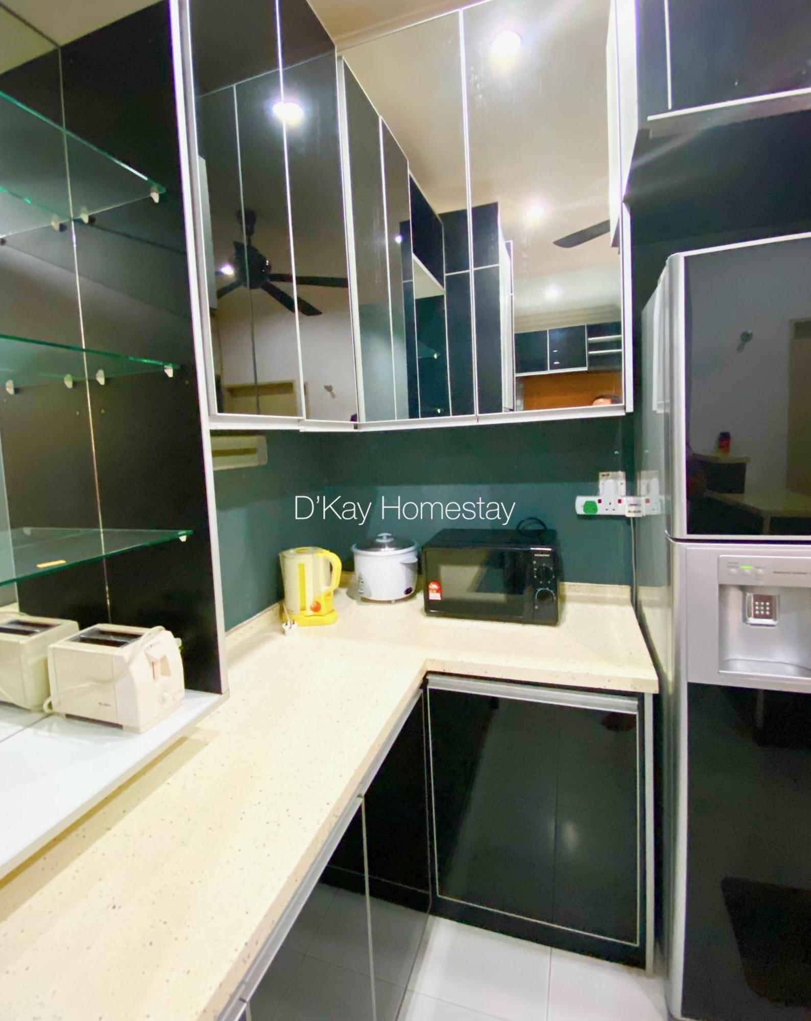 4 Bedrooms Homestay, Fully Aircond In Sendayan By D'Kay Homes I 10-15 Pax 세렘반 외부 사진